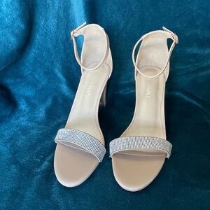 Beige ankle strap/open toe heel